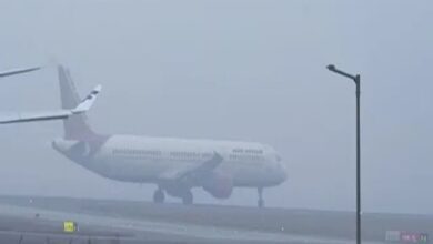 Delhi air travel alert