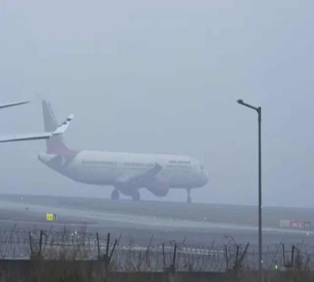 Delhi air travel alert