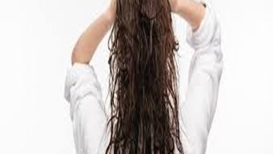 Sleeping with wet hair