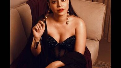 Sumona chakravarti