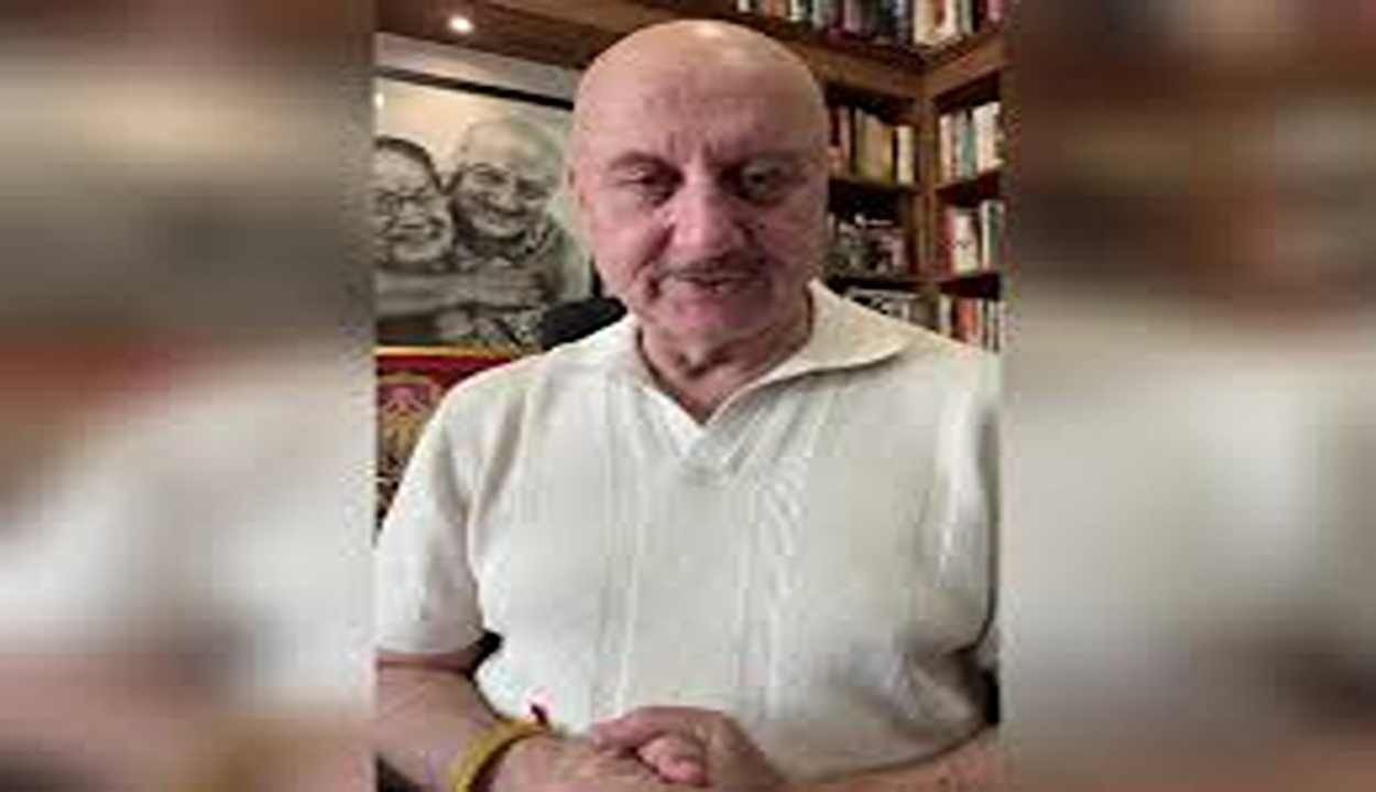 Anupam kher