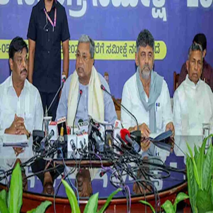Karnataka-contractor-dues-political-row