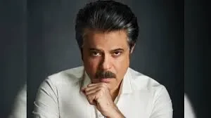 Bollywood - – - anil - kapoor’s - silver-haired - look - draws - attention