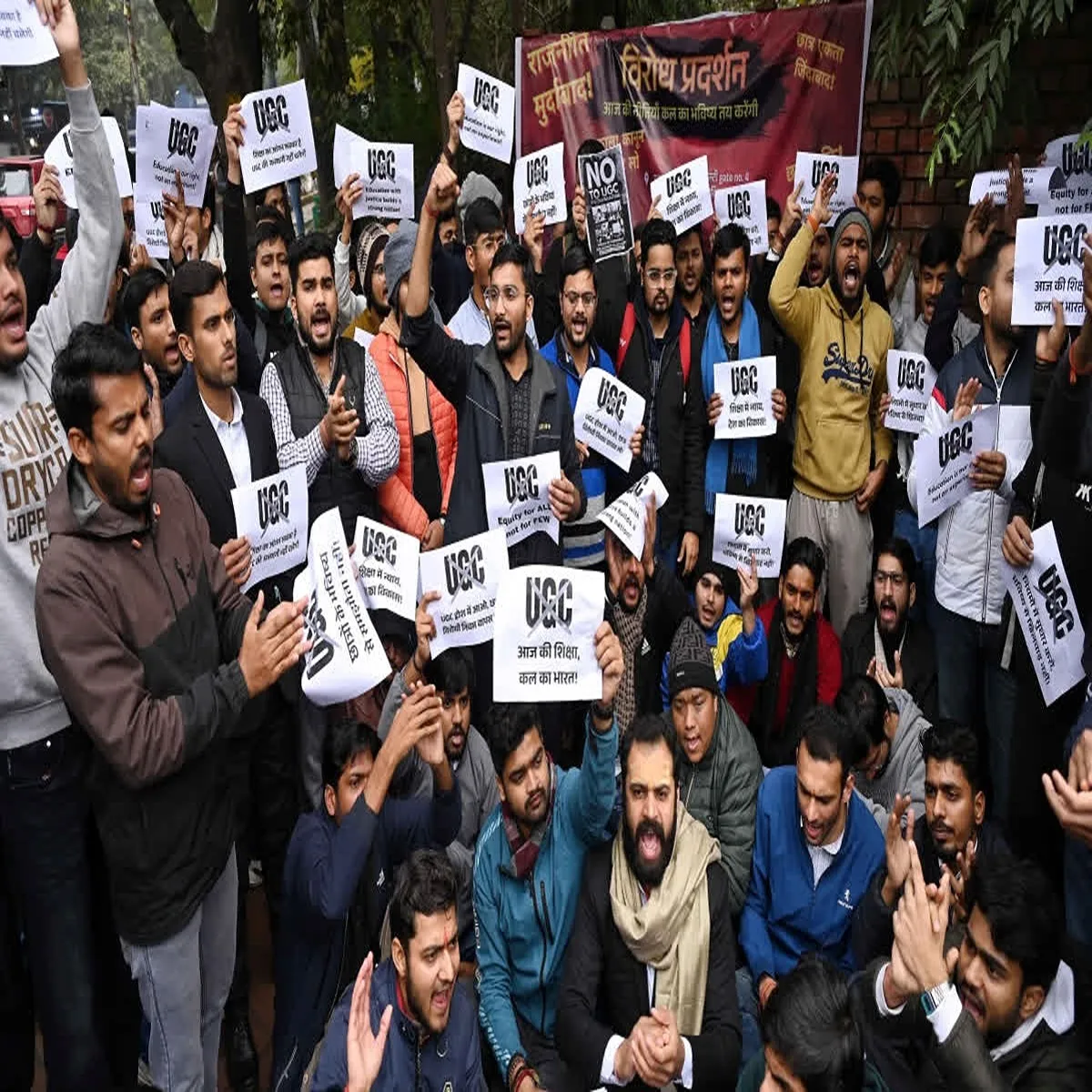 Campusprotest student groups challenge gathering ban