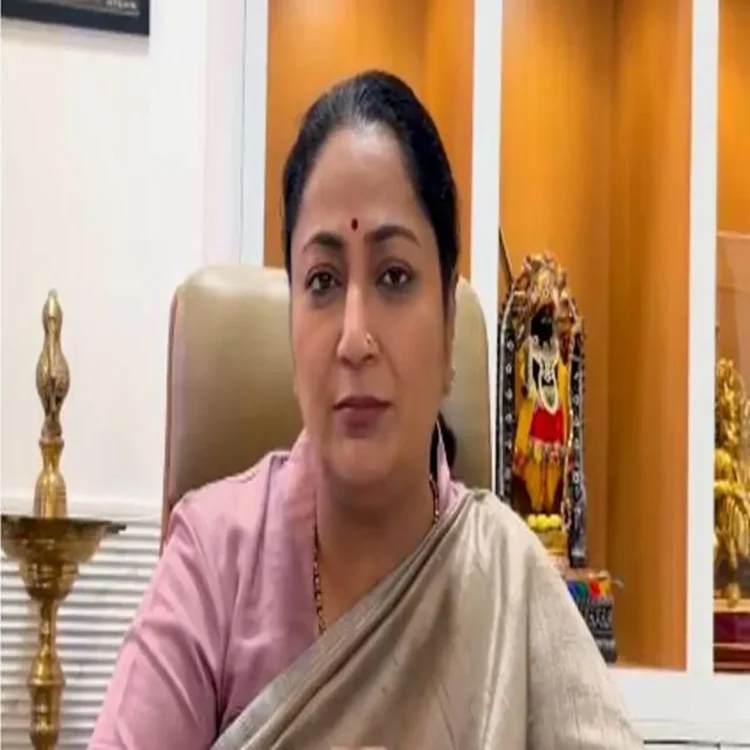 Delhi cm condemns racism case