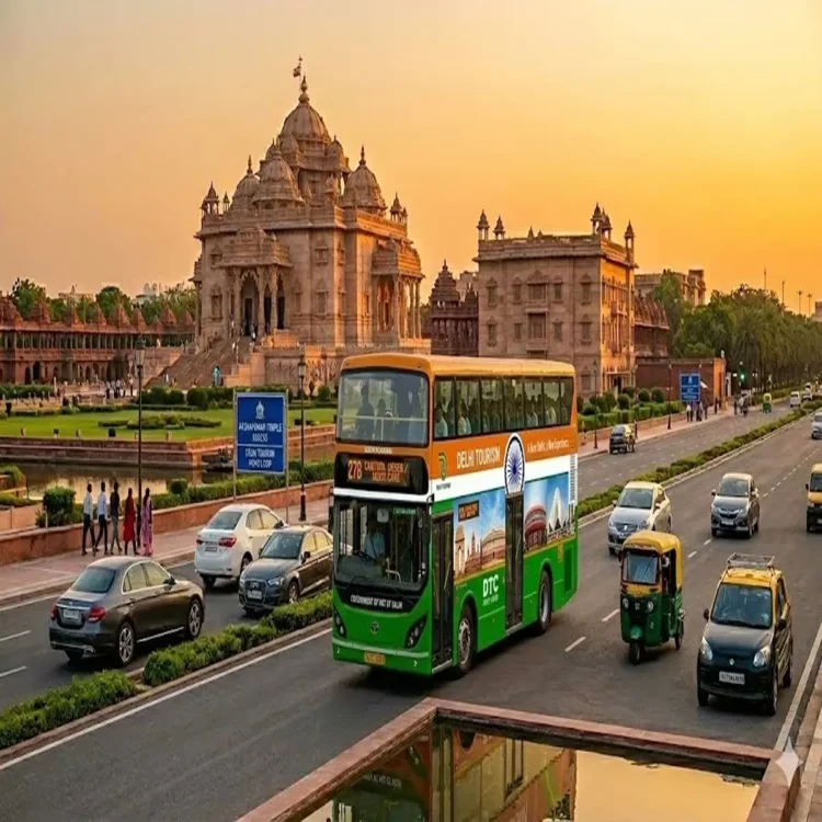 Delhi electric doubledecker tourism