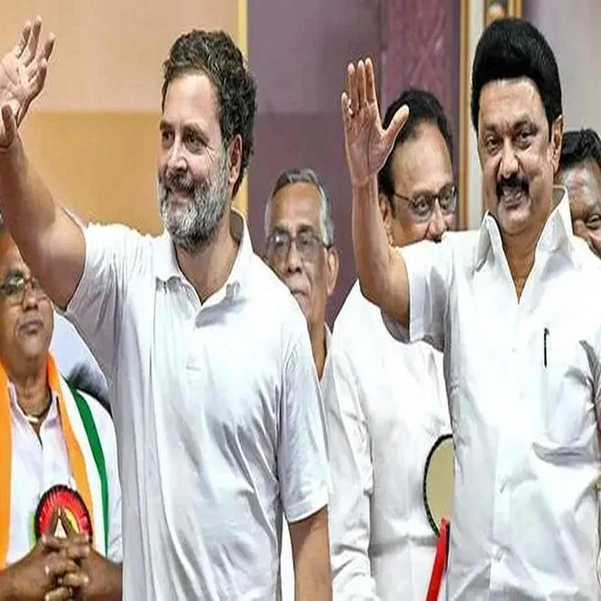 Elections congress seeks larger role tamil