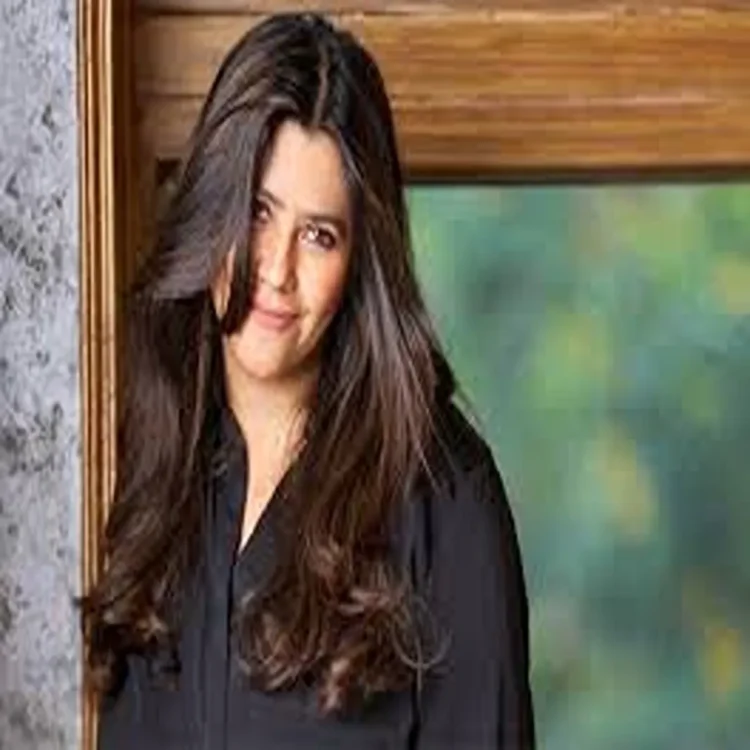 Ekta kapoor hair habit video