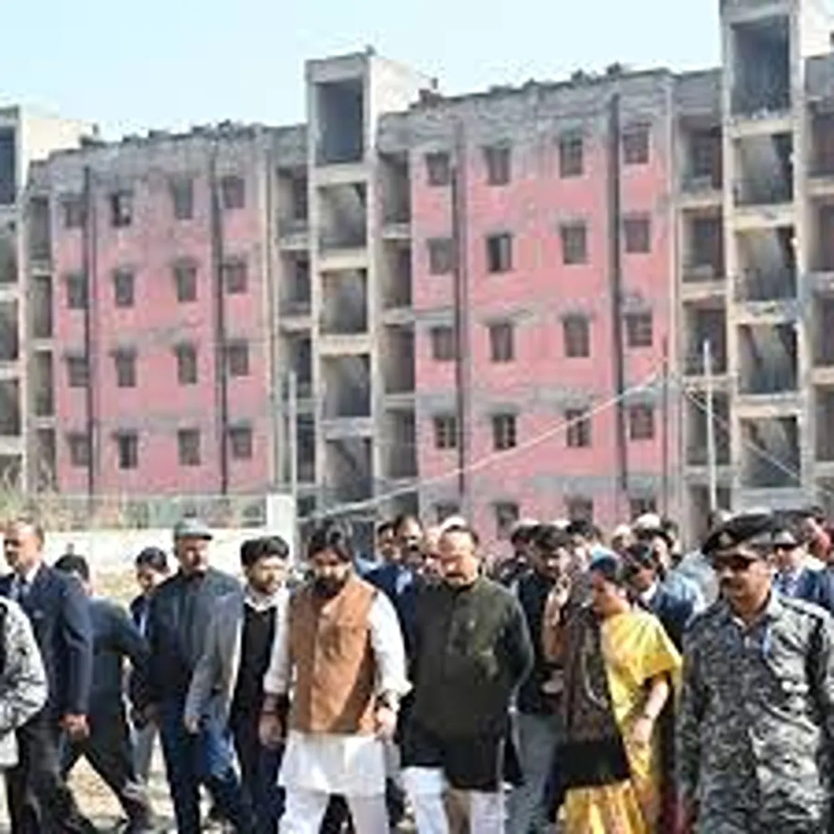 Housing minister reviews condition ews flats