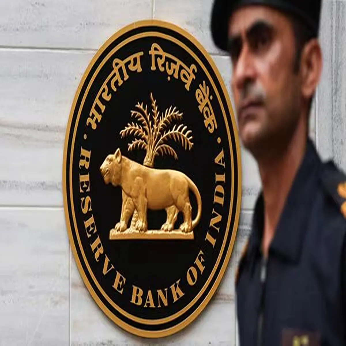 Inflation rbi holds rates new cpi