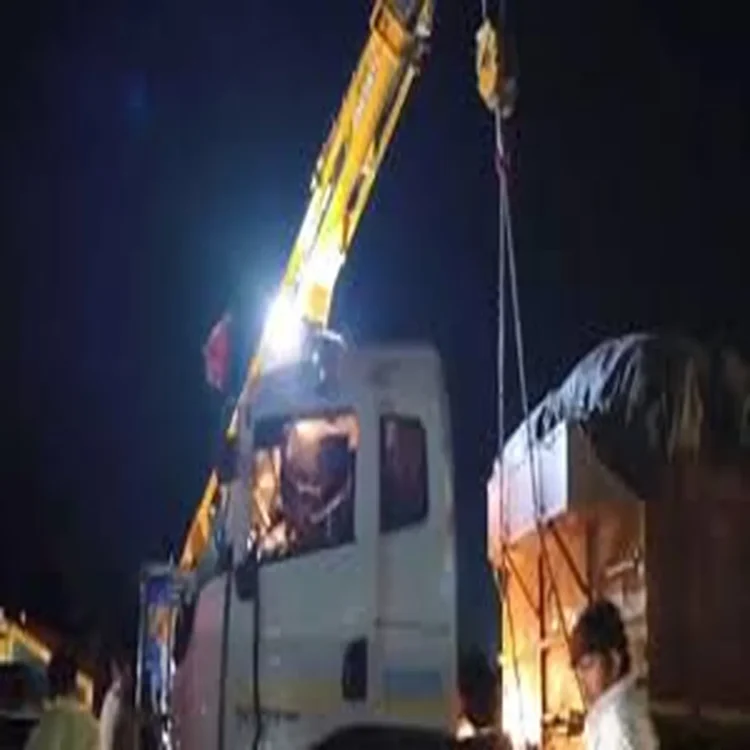 Jalgaon bypass multi vehicle accident