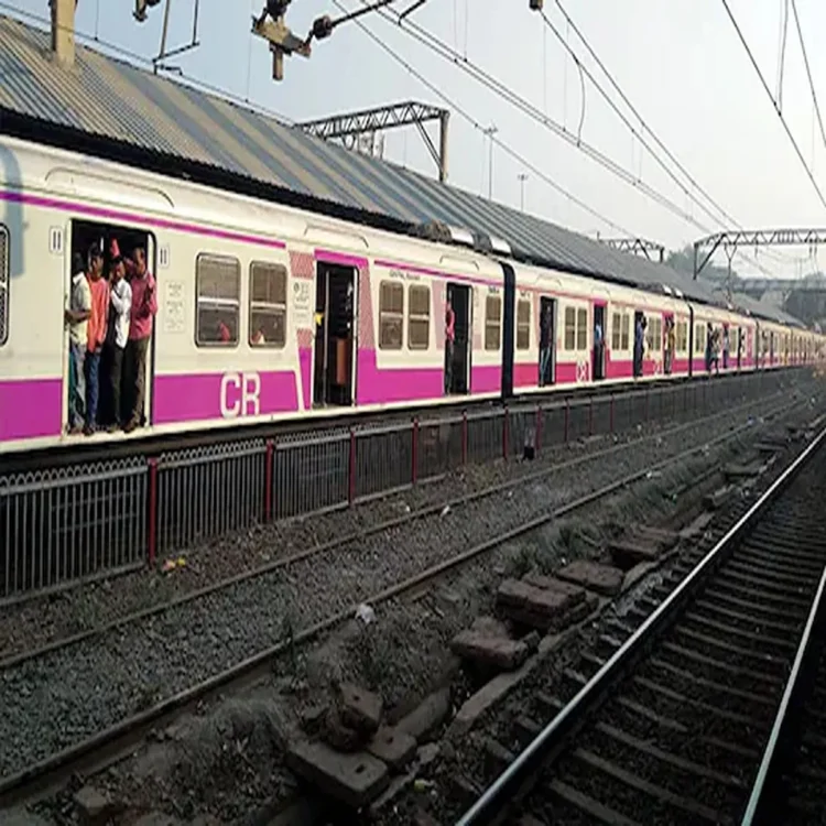 Mumbai train molestation elderly man