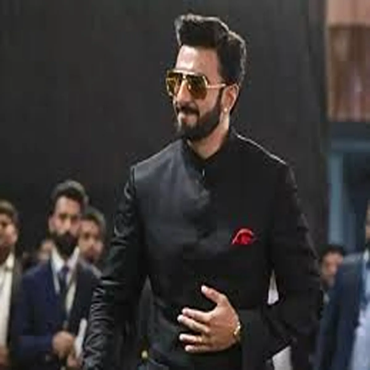 Extortion crime branch issues loc ranveer