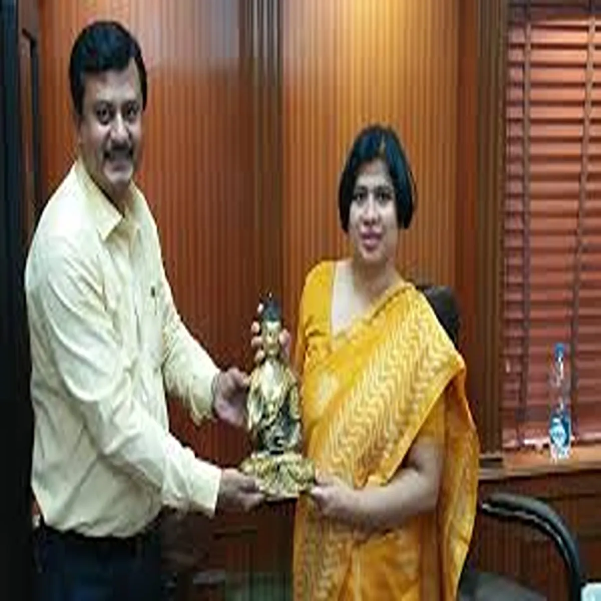Census senior ias officer rashmi kamal