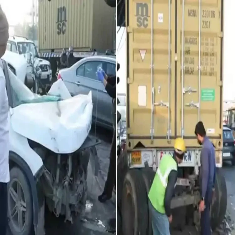 Road accident ghazipur crash