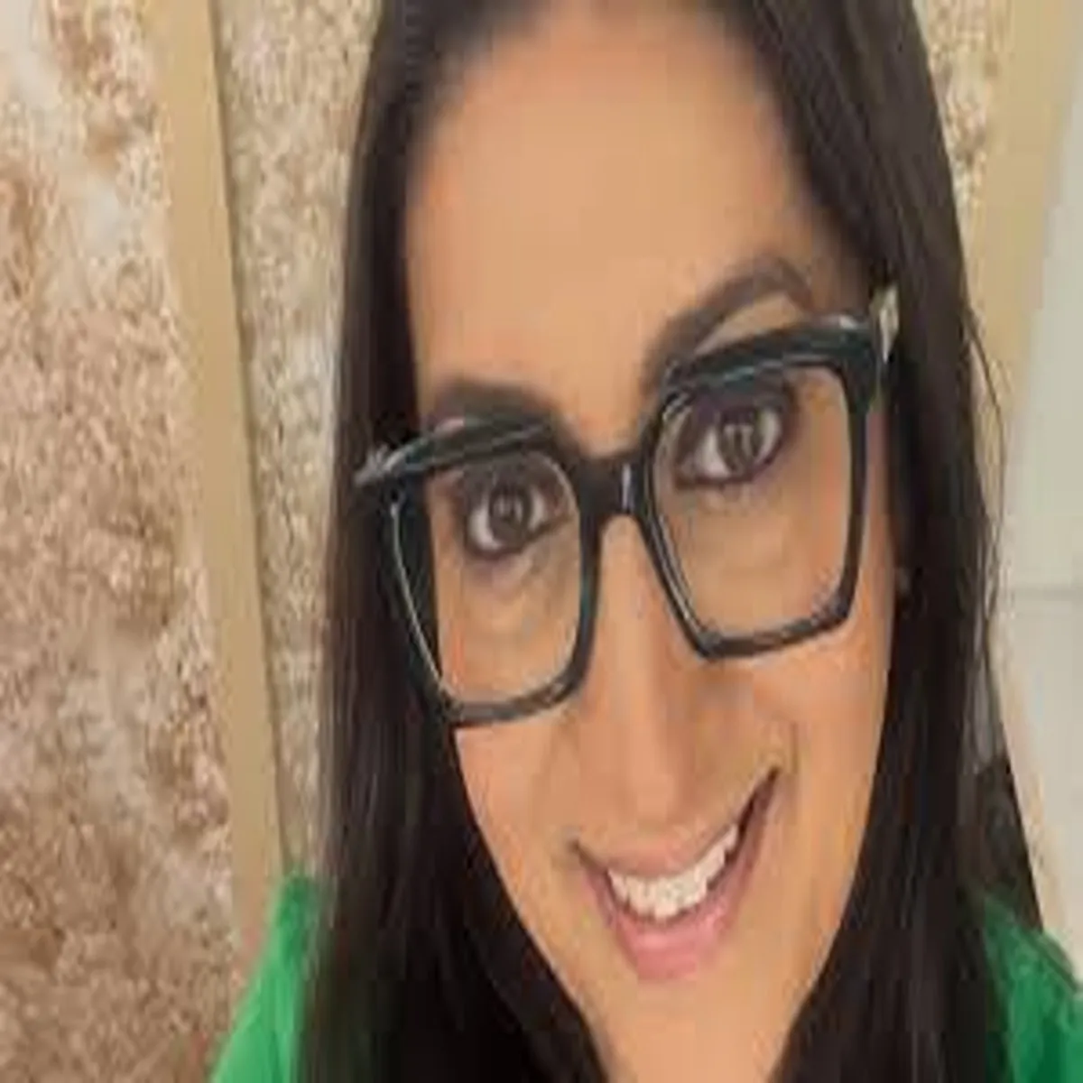 Smritiirani self love message shared valentine