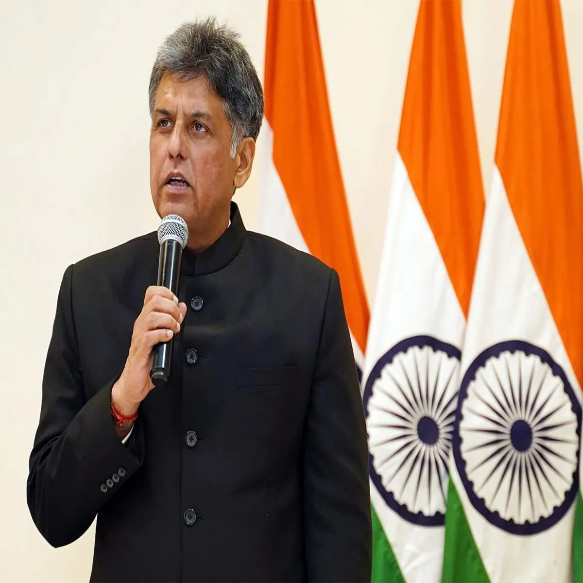 Tradedeal manish tewari seeks debate india