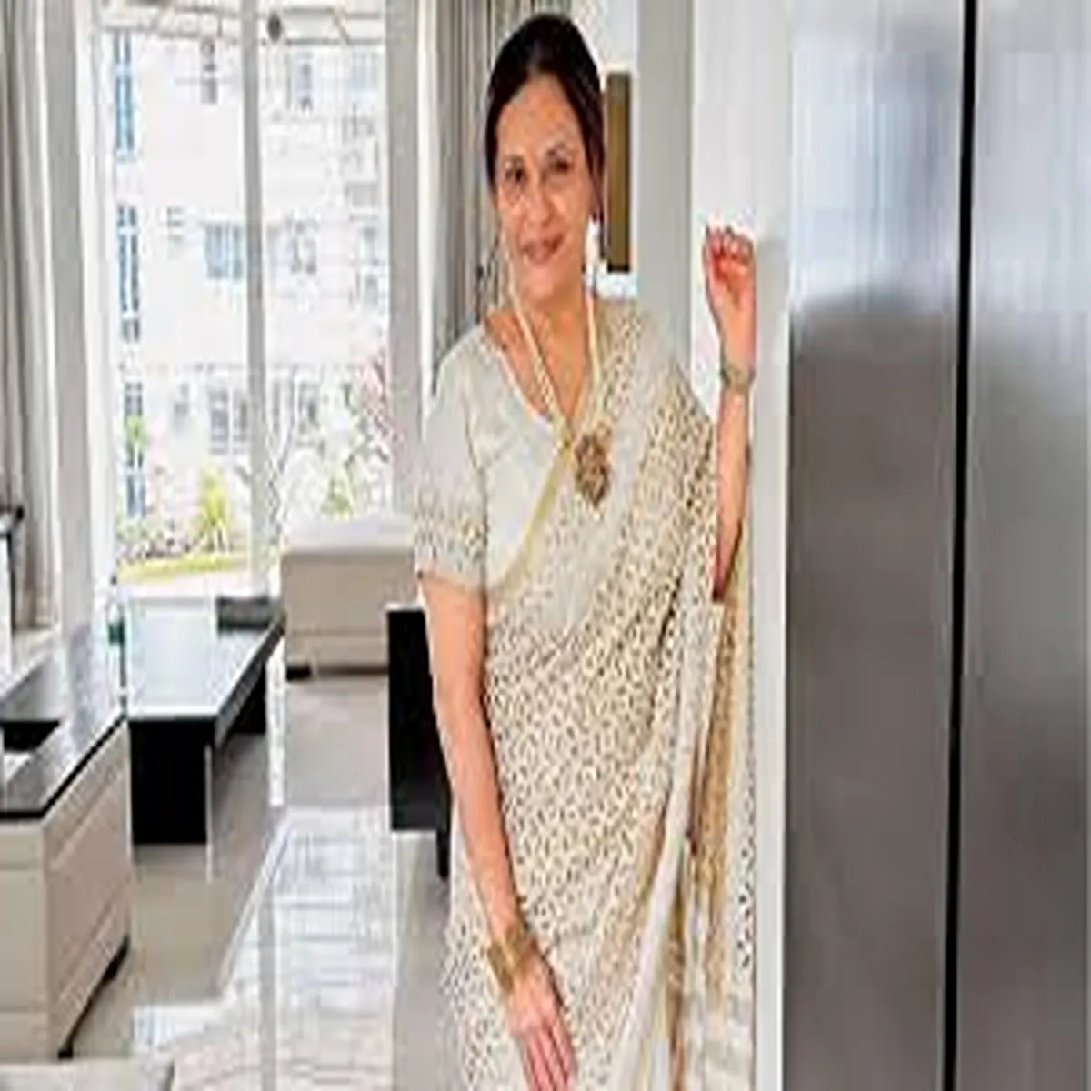 Valentinesday manasi joshi roy shares her