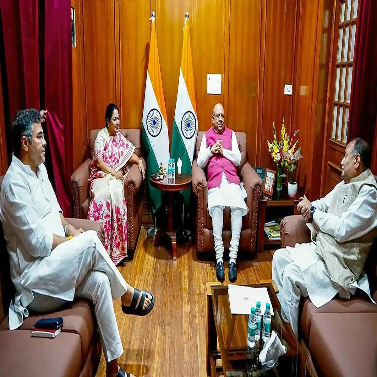 Politics aap protests disrupt opening day