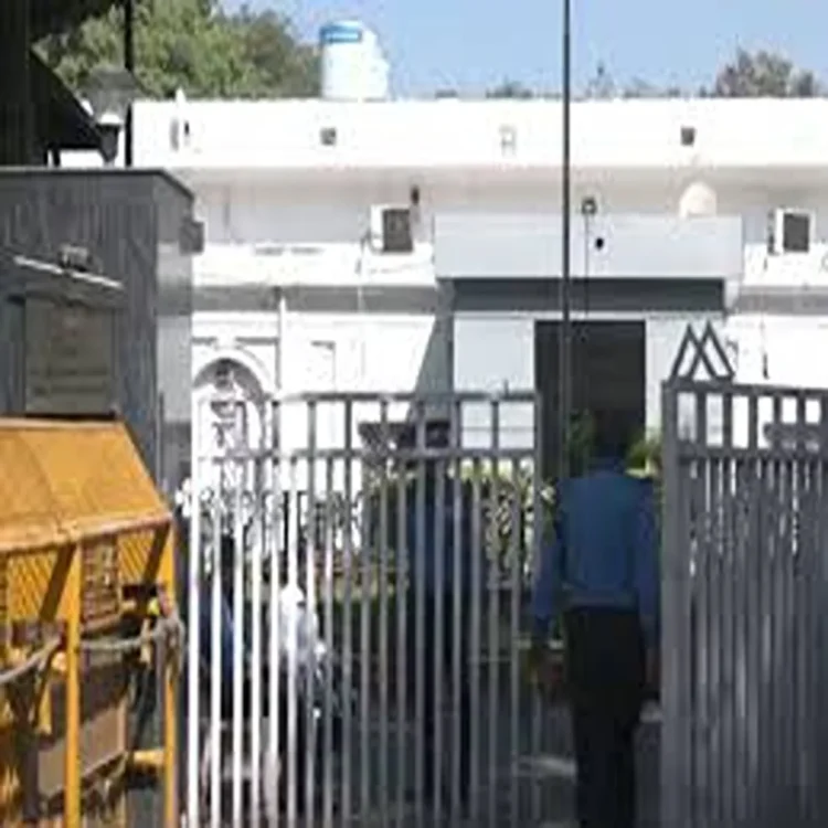 Congress akbar road eviction relief