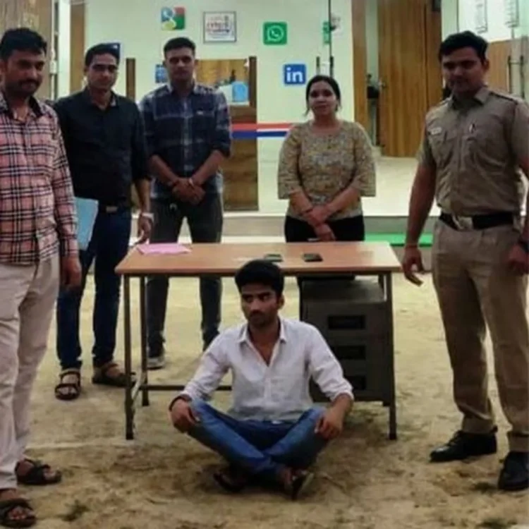 Cybercrime delhi hoax threat arrest