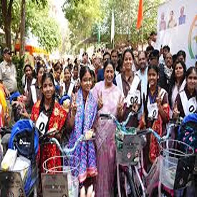 Delhi girls bicycle initiative
