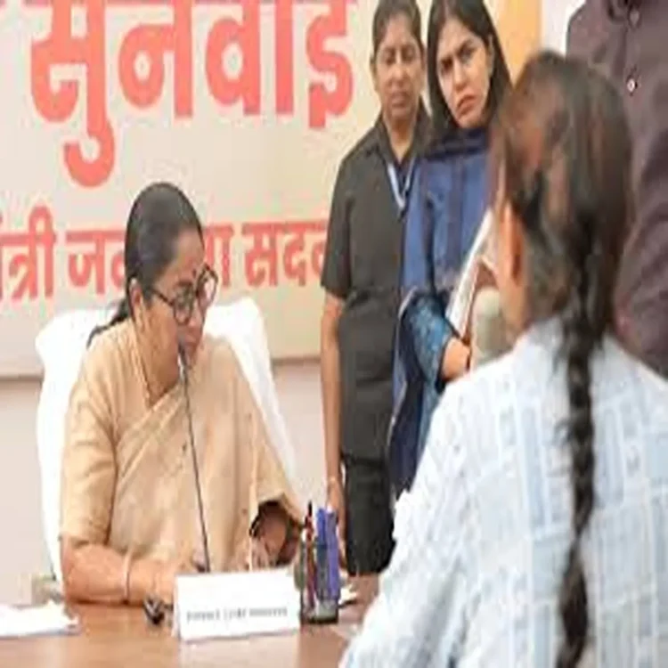 Delhi public dialogue governance