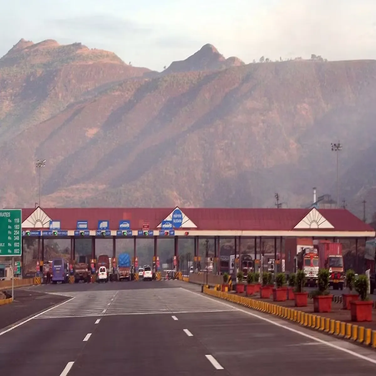 Ekvirayatra toll waiver announced mumbai pune