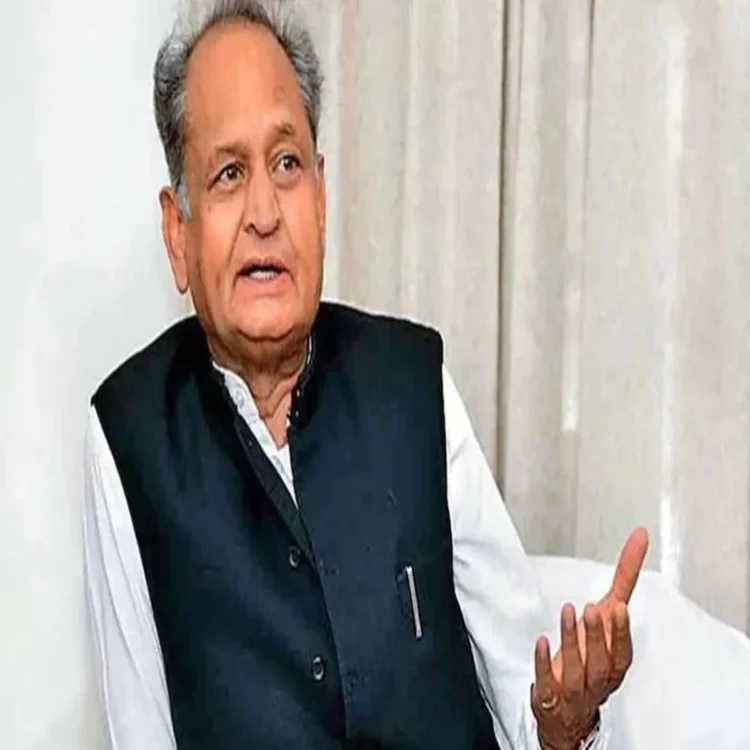 Gehlot questions ric guest house halt