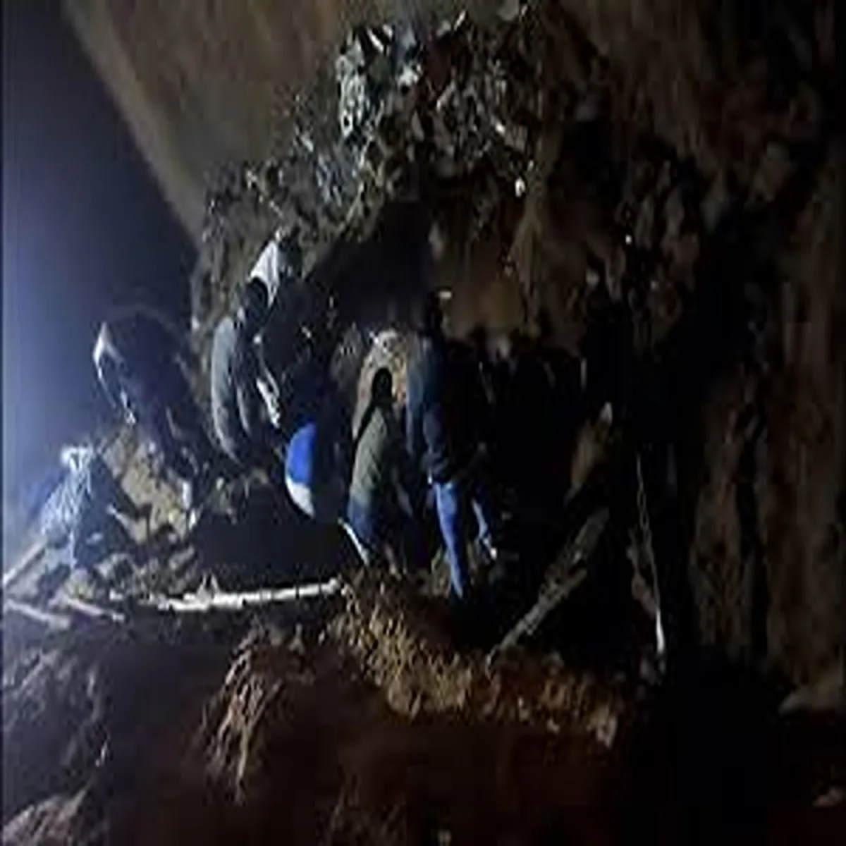 Construction retention wall collapse gurugram site