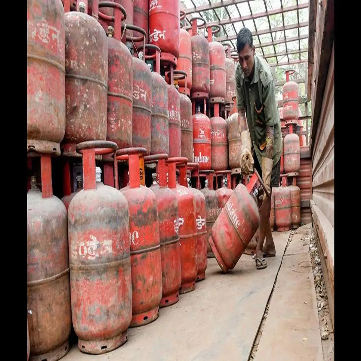 Energy india tightens lpg distribution rules