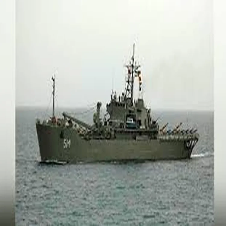 Iran warship lavan kochi docking