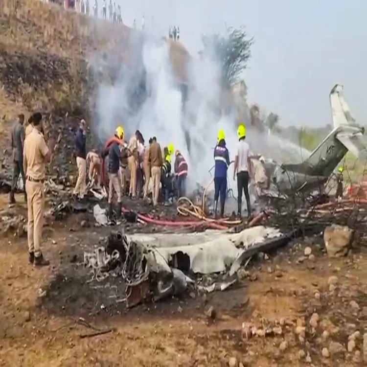Maharashtra plane crash cid questioned rohit pawa