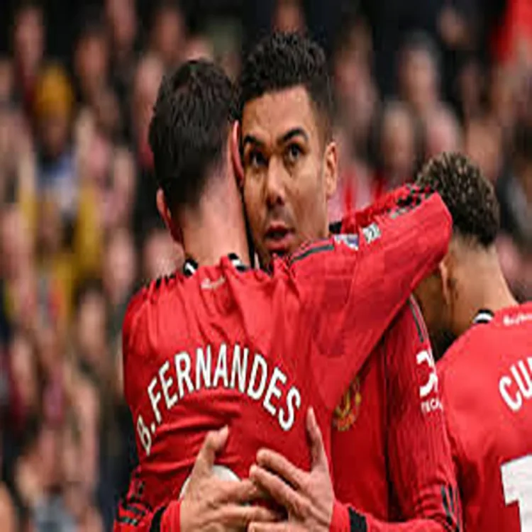 Manchester united beat aston villa