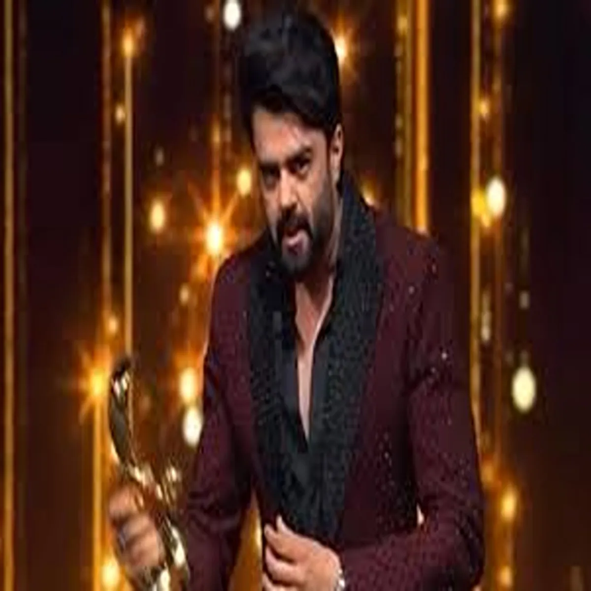 Manieshpaul actor reflects childhood simplicity humorous