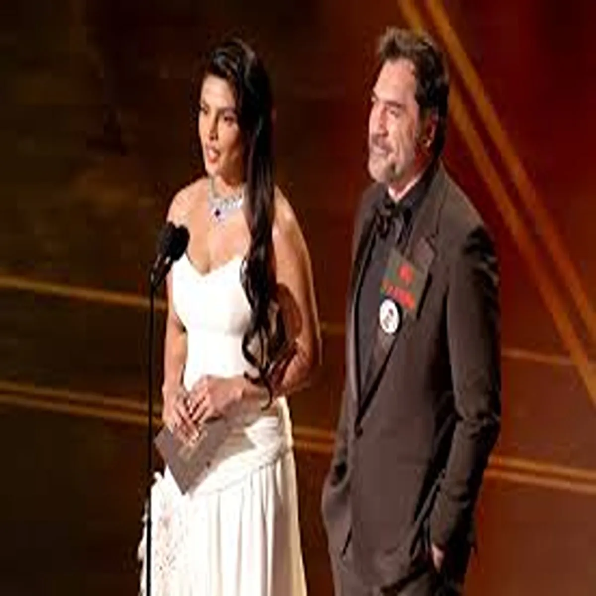 Oscars priyanka chopra joins javier bardem