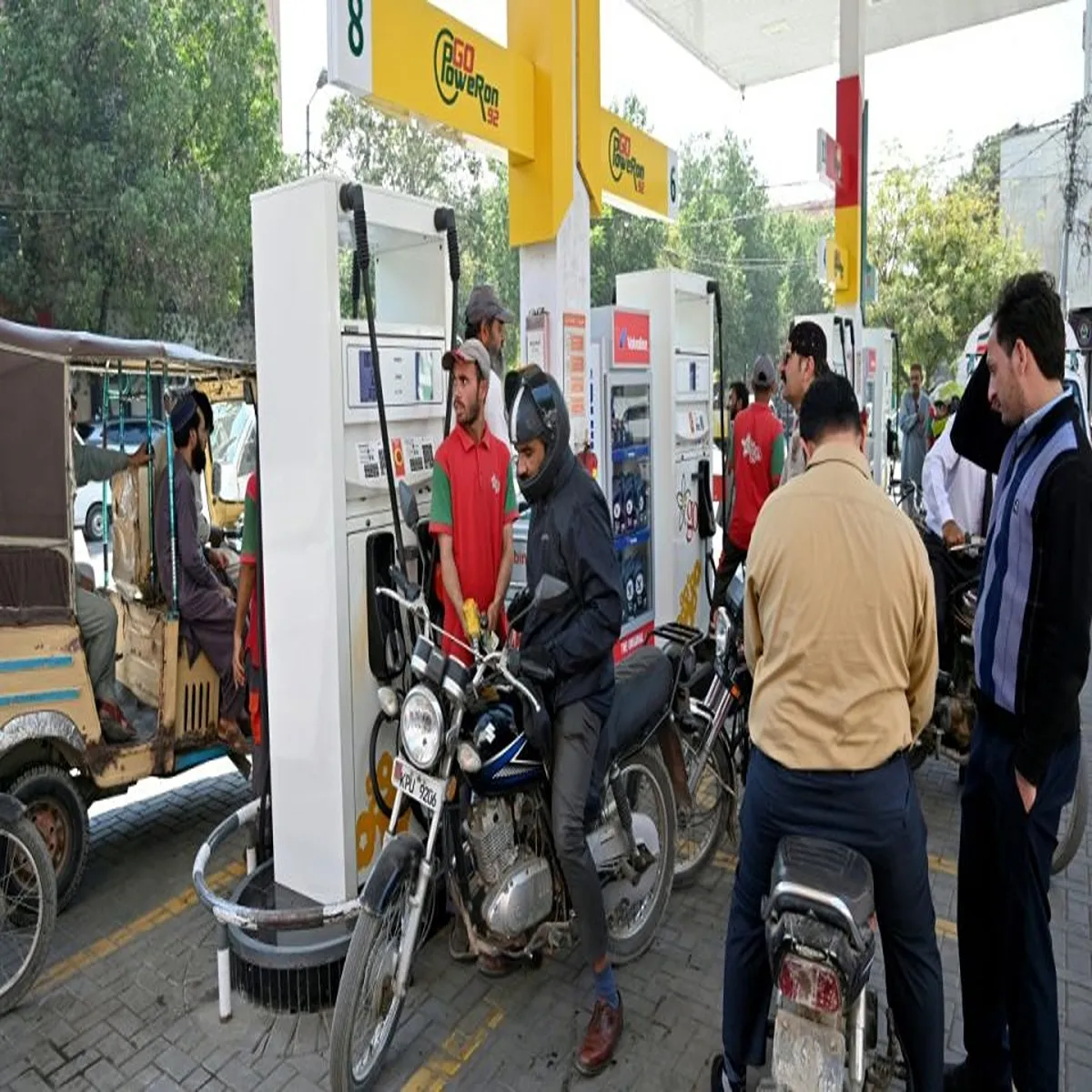 Oilprices pakistan faces sharp fuel price