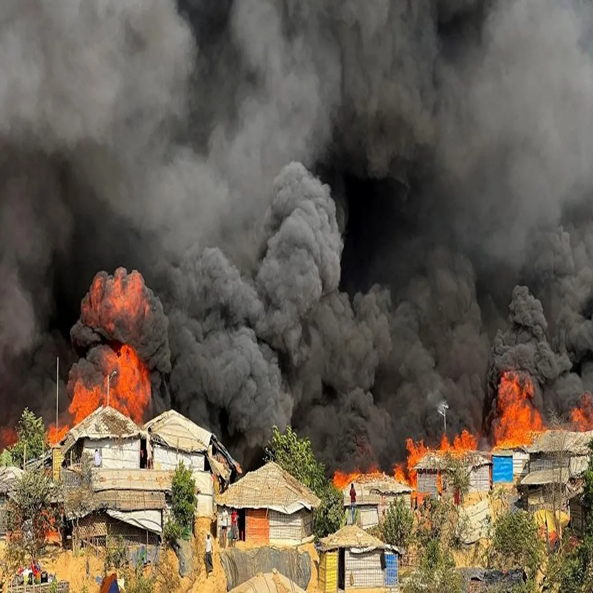 Refugeecamps persistent fire risks expose structural