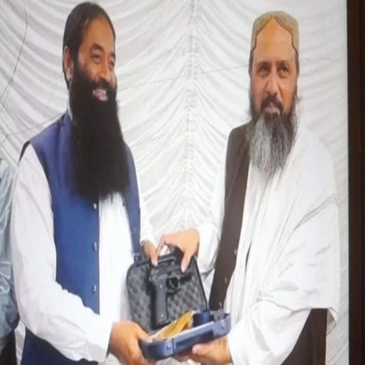 Terrorism islamic state commander shafiq mengal