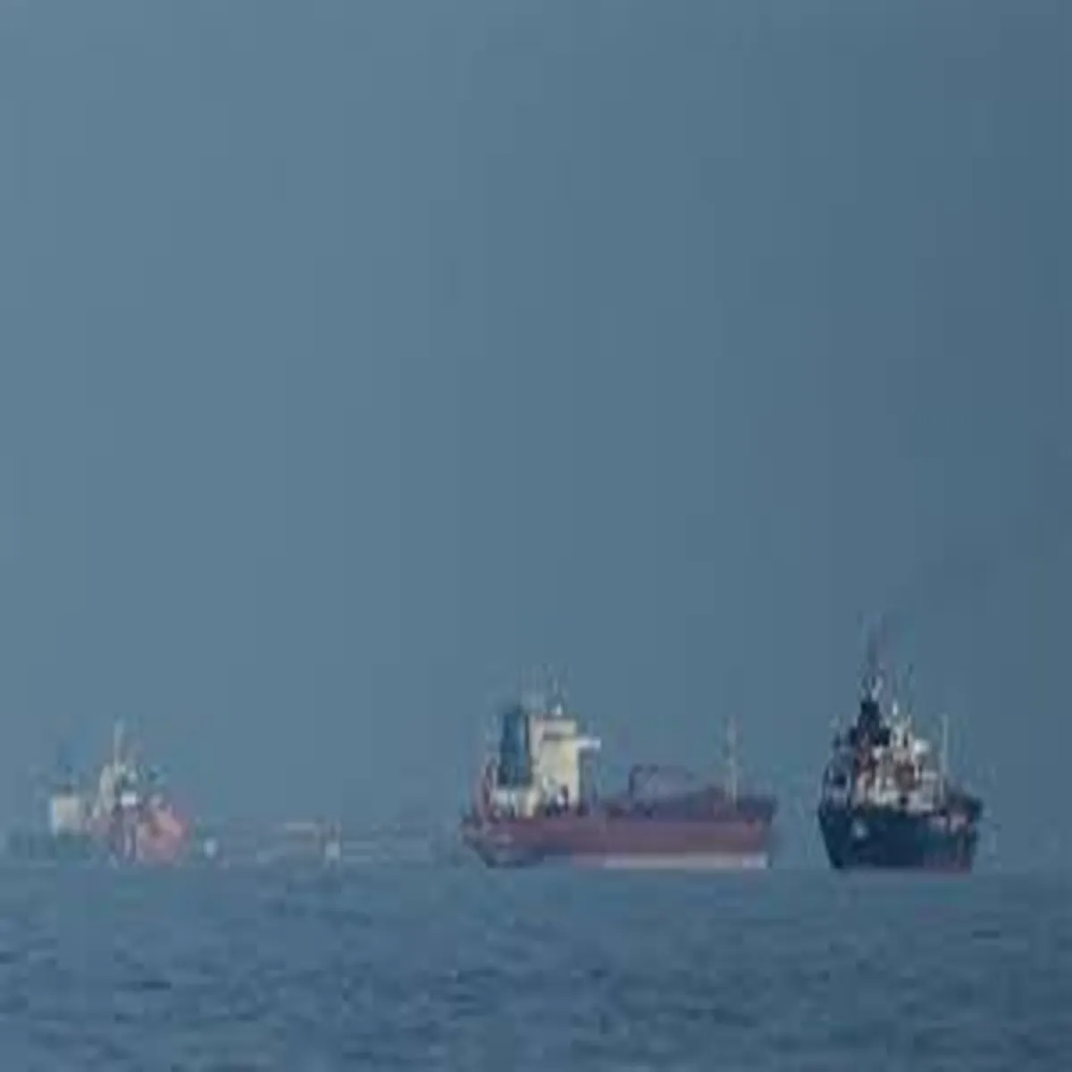 Shipping tensions persist indian oil vessels