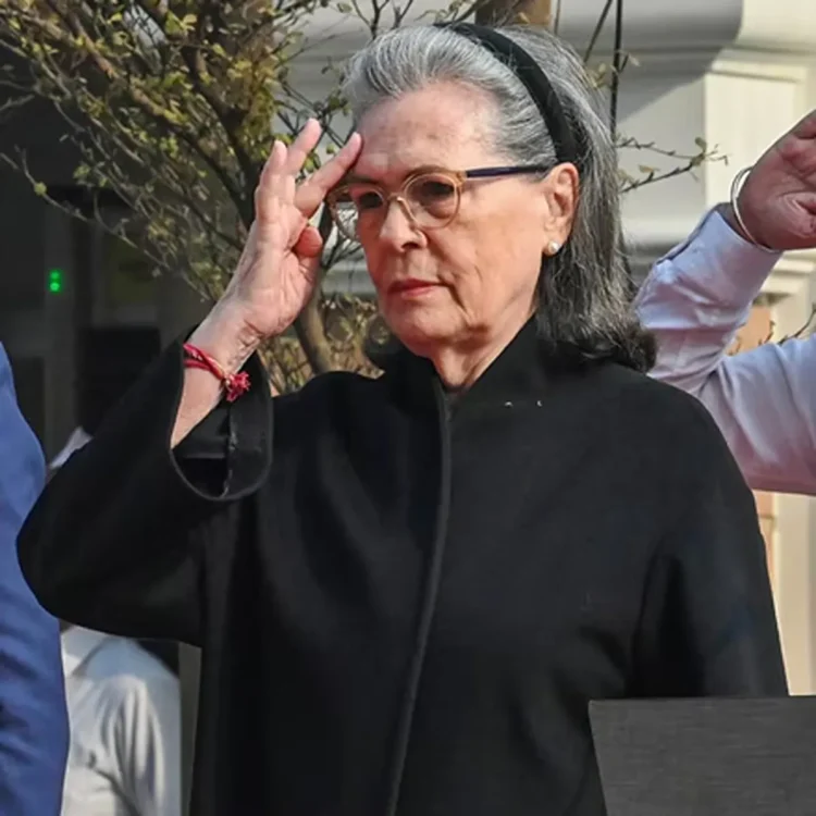 Sonia gandhi health recovery update