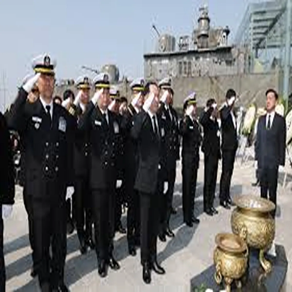 Defense south korea honors fallen sailors