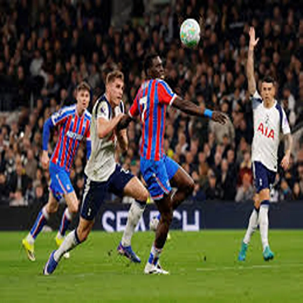 Premierleague tottenham suffer home defeat crystal