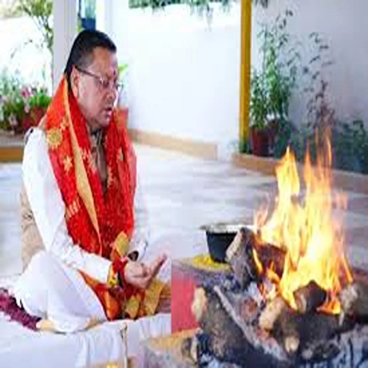 Uttarakhand dhami performs rituals cabinet expansion