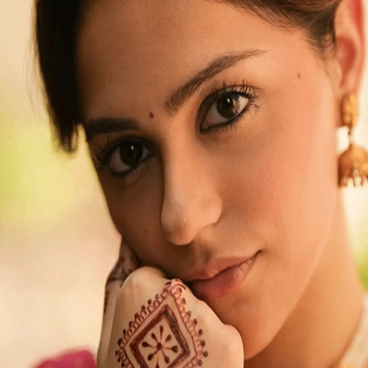 Cinema actress aneet padda mourns grandfather