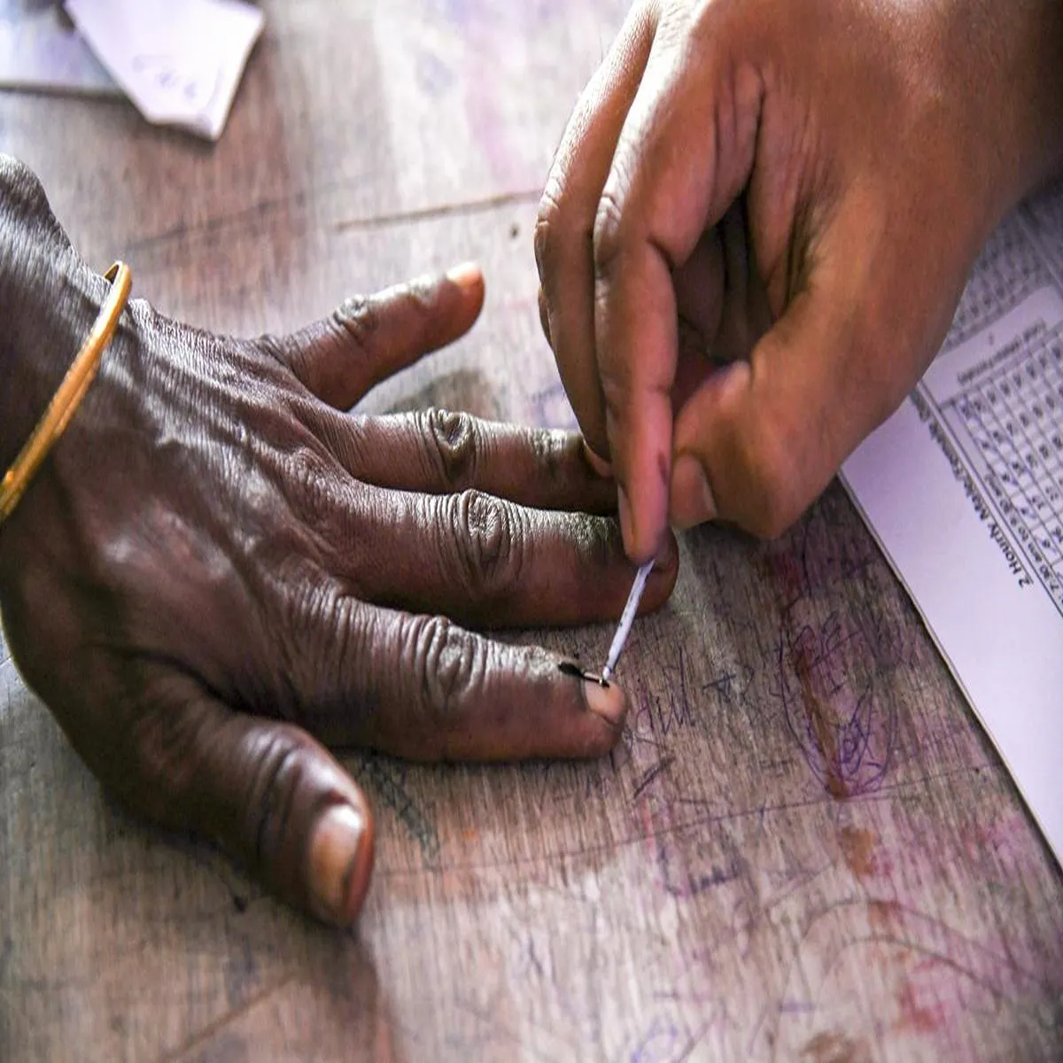 Elections voter turnout rises polling begins