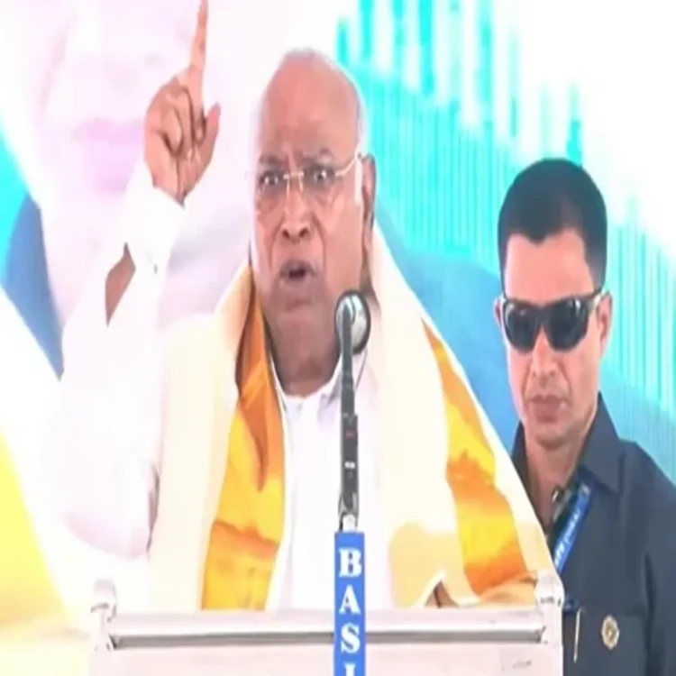 Bjp congress row kharge remarks