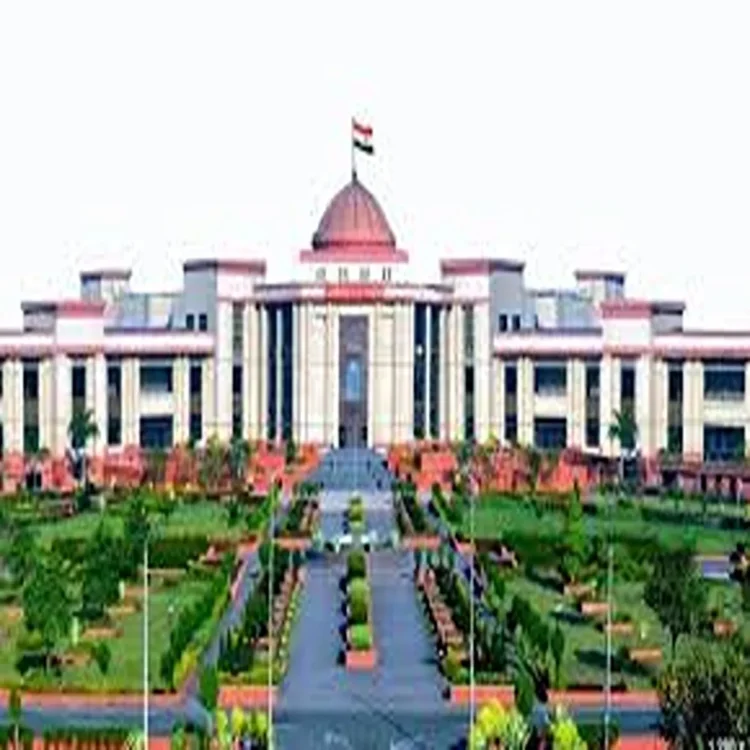 Chhattisgarh hc prayer rights home