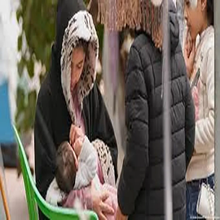 Conflict mothers newborns lebanon crisis