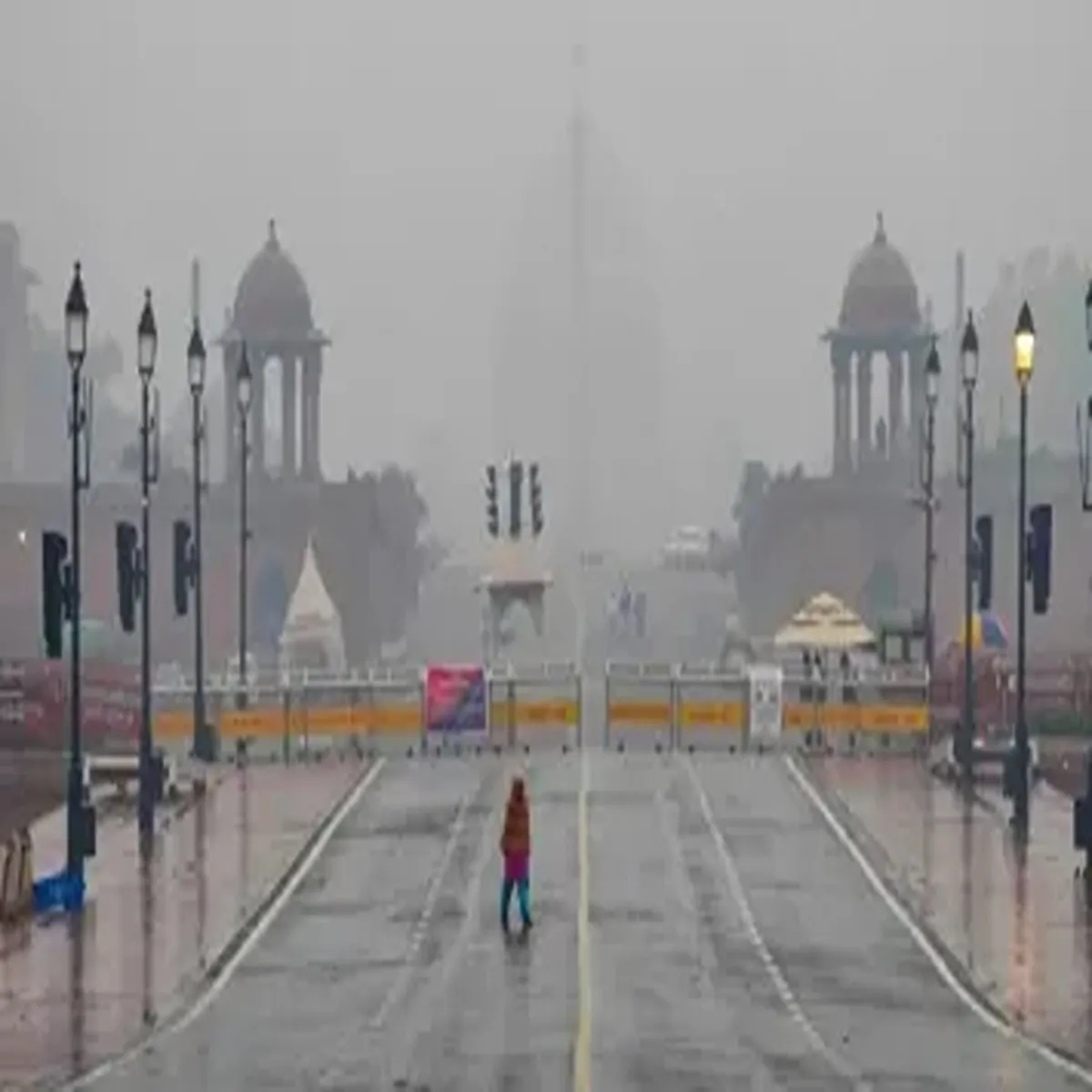 Weather delhi sees gradual temperature rise